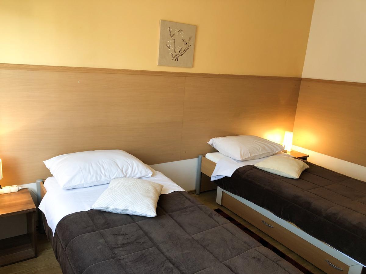 Smjestaj Natalija Hotel Osijek Buitenkant foto