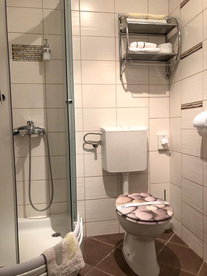 Smjestaj Natalija Hotel Osijek Buitenkant foto